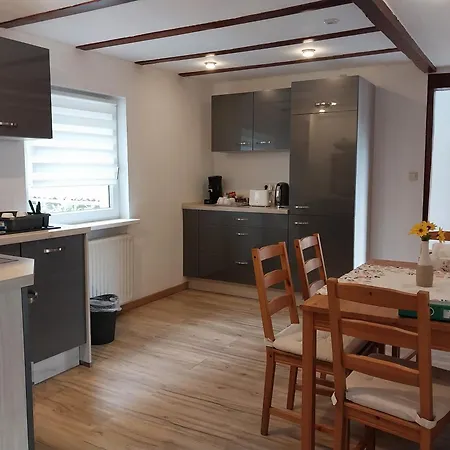 Talblick & Ruhe In Langenthal هيرشهورن