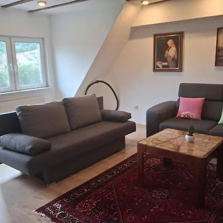 Waldblick In Apartment *